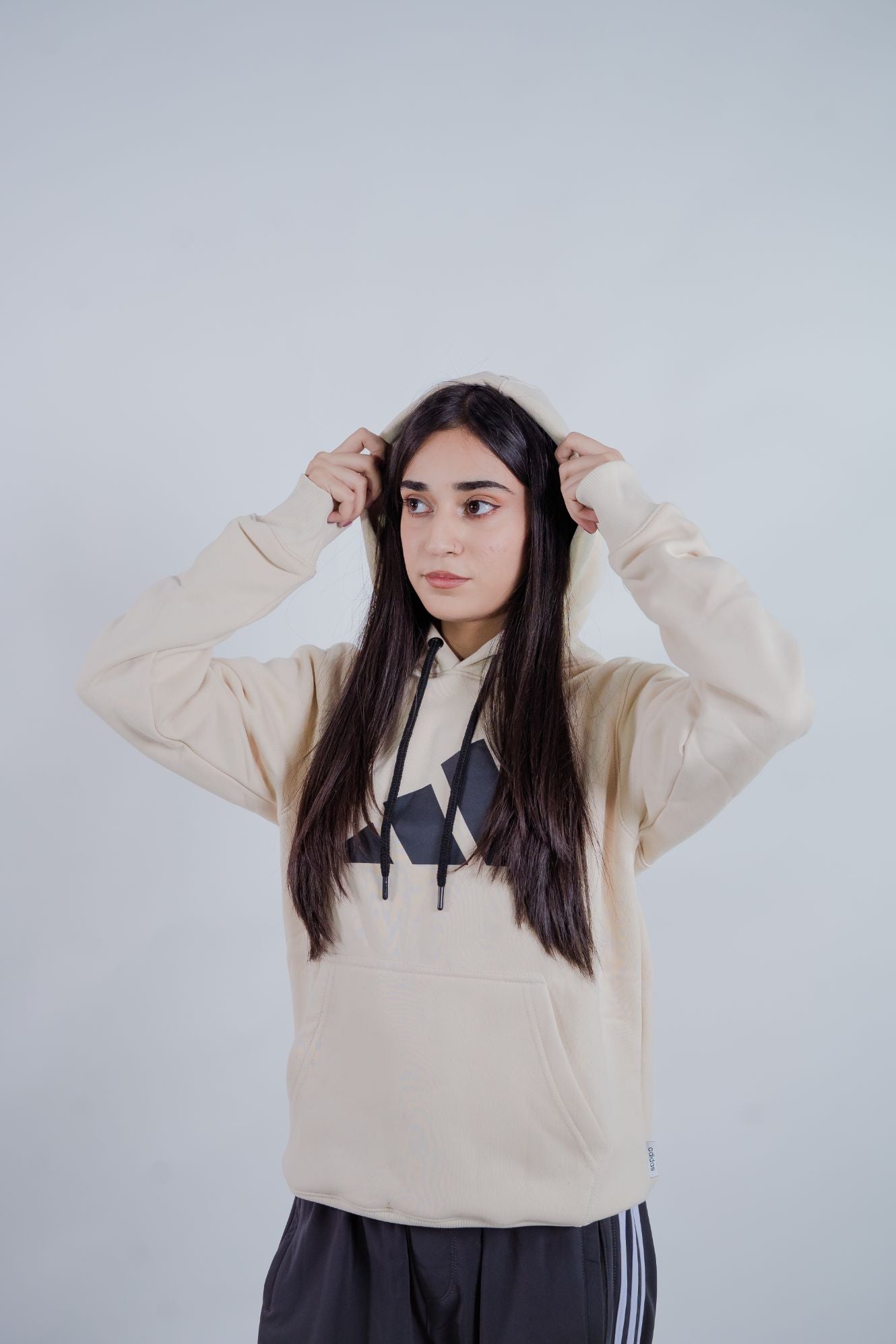 Premium Women’s Beige Hoodie – Soft, High Quality Daily Wear